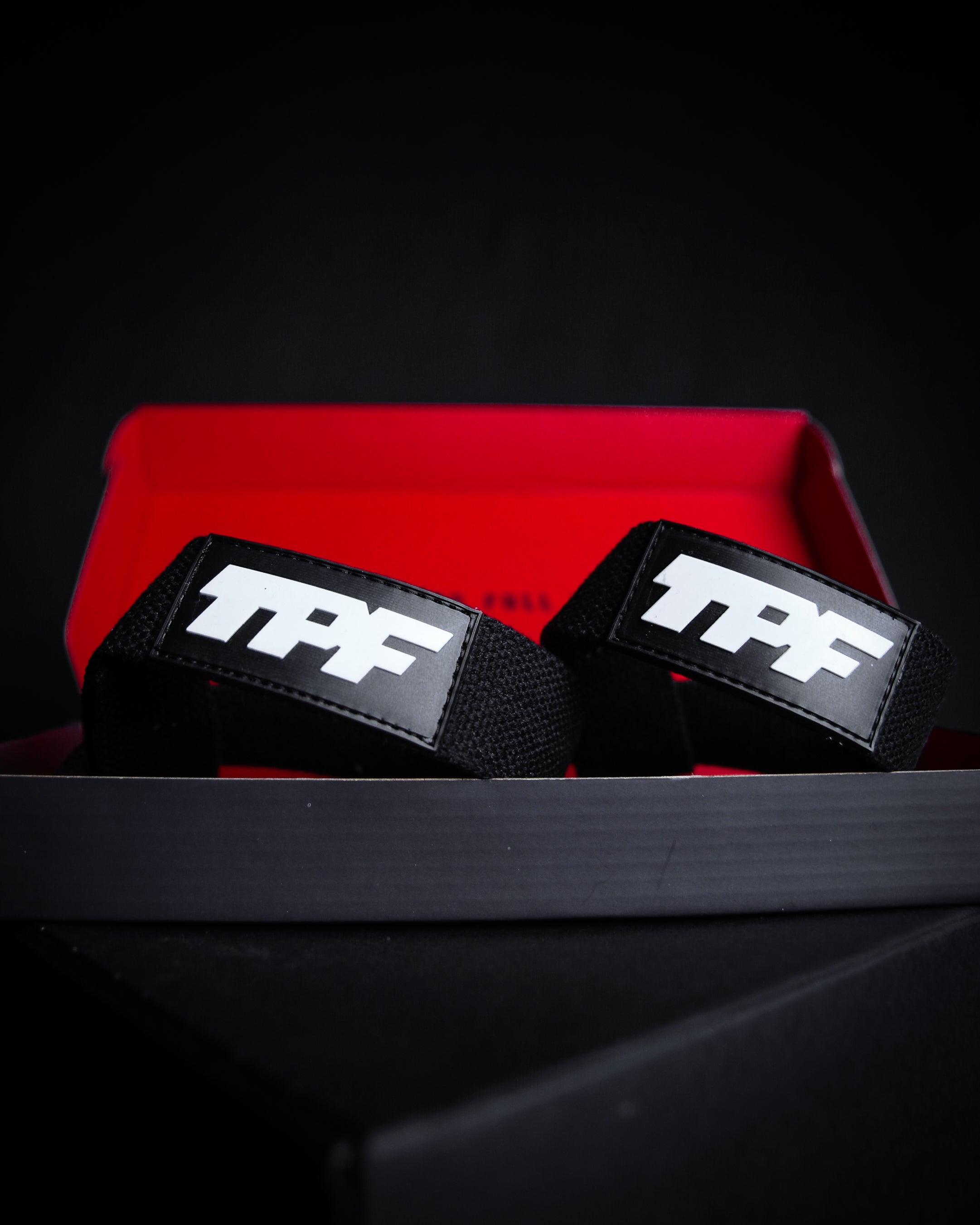 THE PERFECT STRAPS
