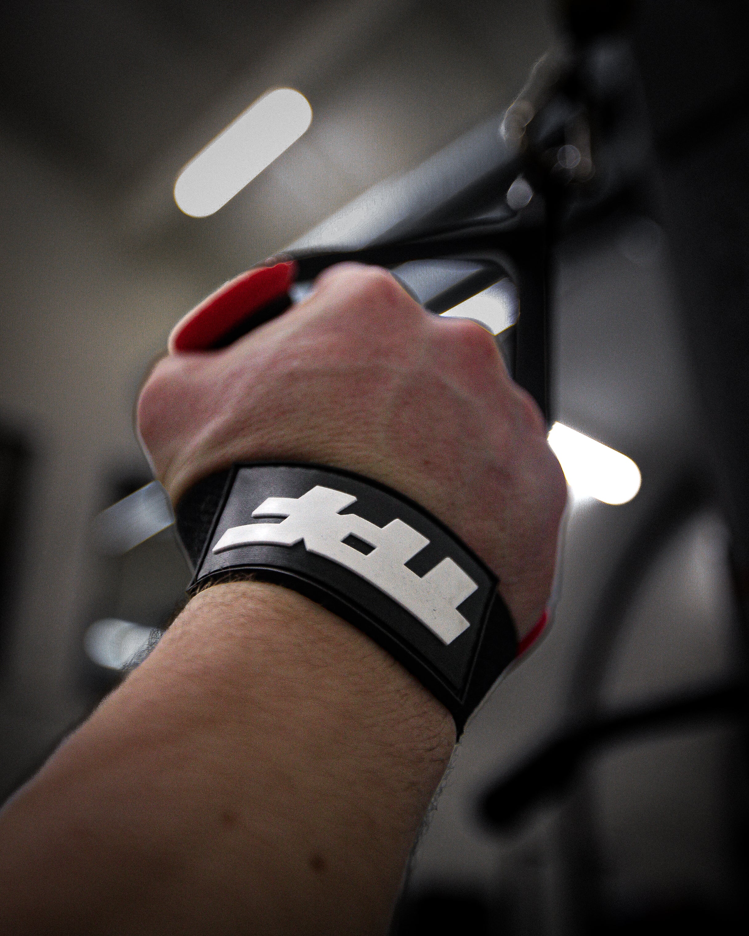 THE PERFECT STRAPS